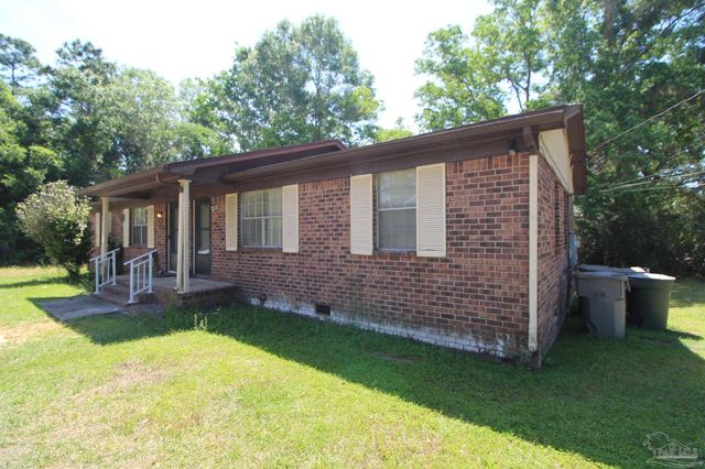 1608 Sunny Ridge Ln, Cantonment, FL 32533
