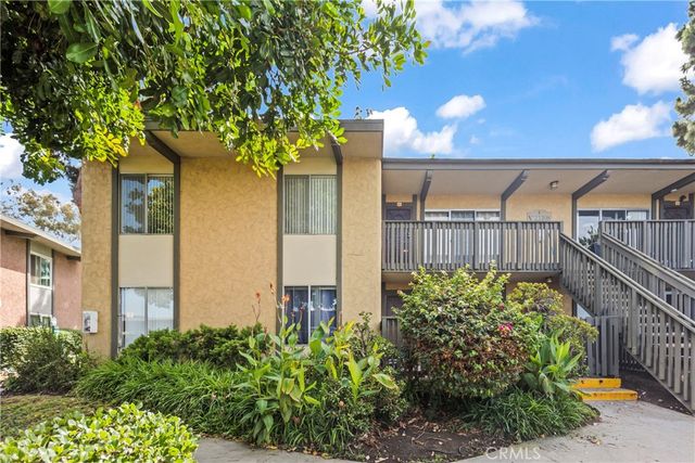 23308 Marigold Avenue V-201, Torrance, CA 90502