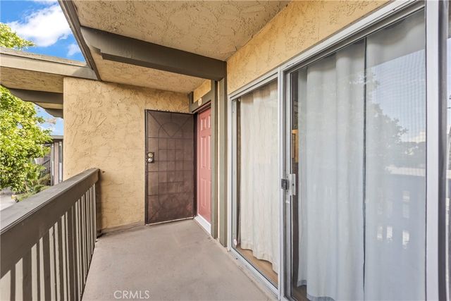 23308 Marigold Avenue V-201, Torrance, CA 90502