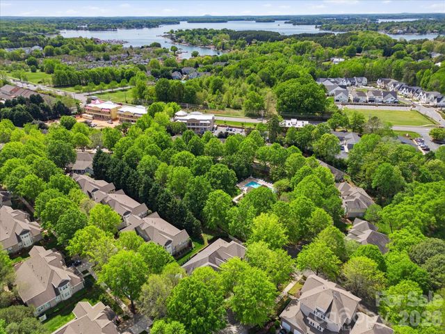 18810 Cloverstone Circle, Cornelius, NC 28031