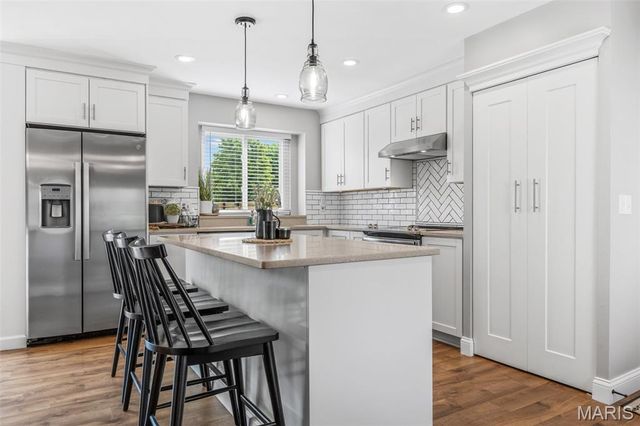 301 Summer Ridge Drive, Cottleville, MO 63304