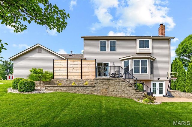 301 Summer Ridge Drive, Cottleville, MO 63304