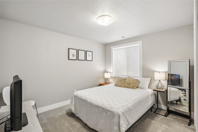 710 SE Drumlin Drive, Waukee, IA 50263