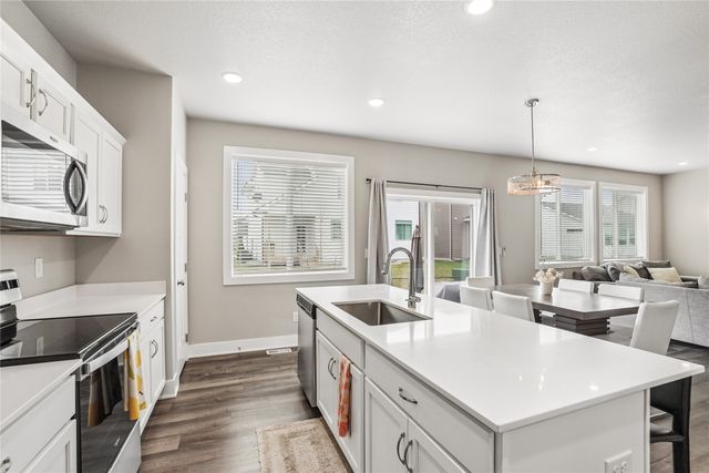 710 SE Drumlin Drive, Waukee, IA 50263