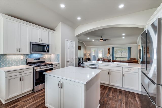 9012 Kingston Drive, Denton, TX 76207