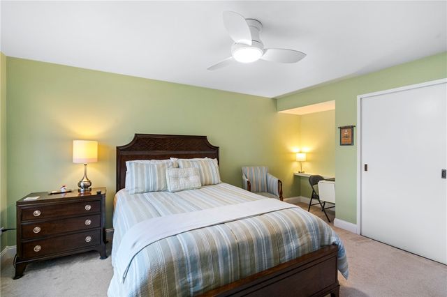 415 Bigham 23, Mt Washington, PA 15211