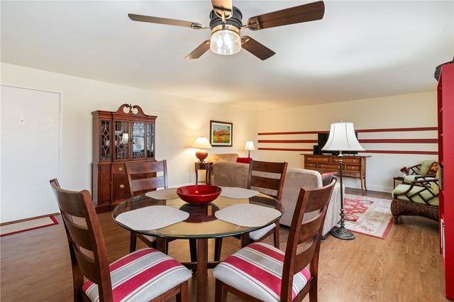 415 Bigham 23, Mt Washington, PA 15211