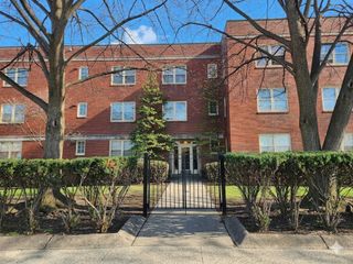 415 Bigham 23, Mt Washington, PA 15211