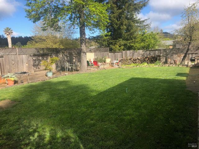 2127 Fremont Dr, Santa Rosa, CA 95409