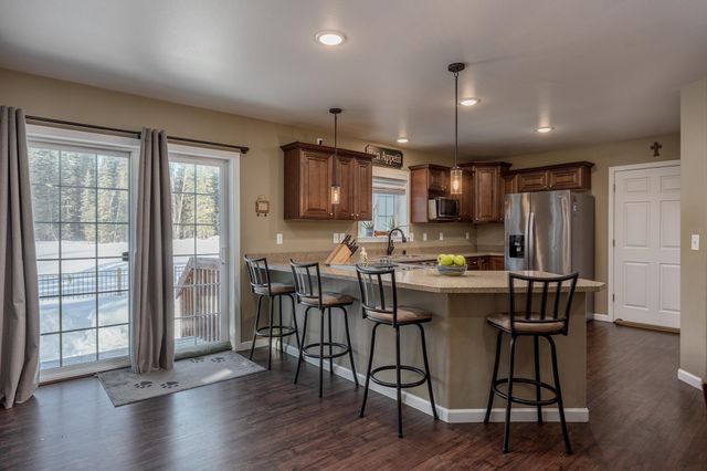 1821 OSBORN COURT, North Pole, AK 99705