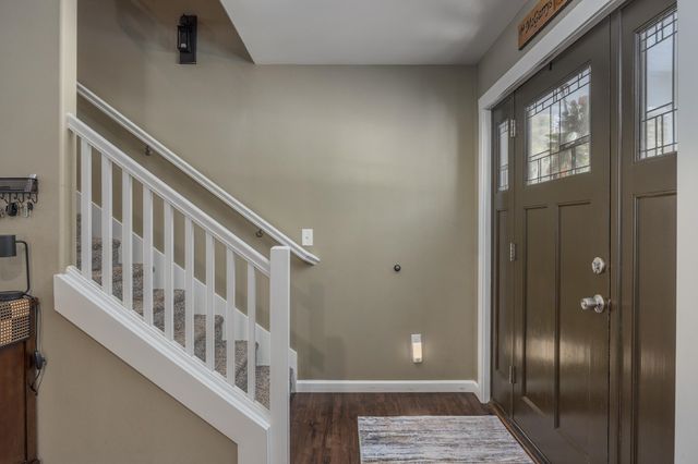 1821 OSBORN COURT, North Pole, AK 99705