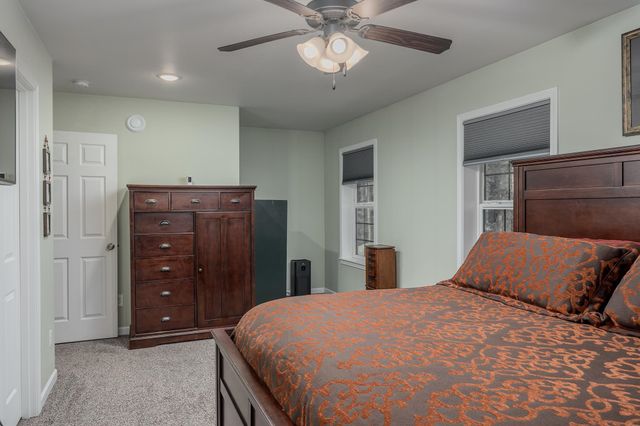 1821 OSBORN COURT, North Pole, AK 99705