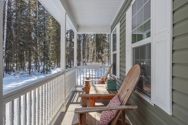 1821 OSBORN COURT, North Pole, AK 99705