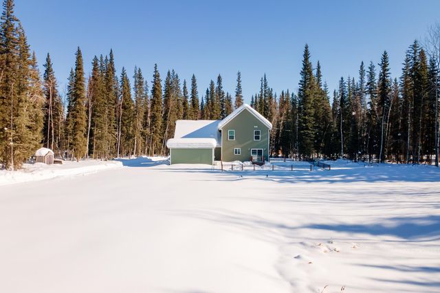 1821 OSBORN COURT, North Pole, AK 99705