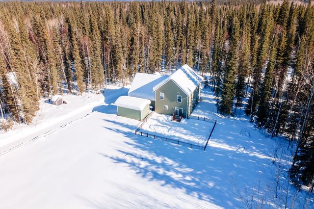 1821 OSBORN COURT, North Pole, AK 99705