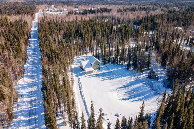 1821 OSBORN COURT, North Pole, AK 99705