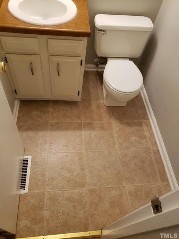 207 Meadow, Knightdale, NC 27545