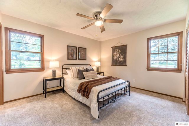 1806 Sherry Drive, Bellevue, NE 68005