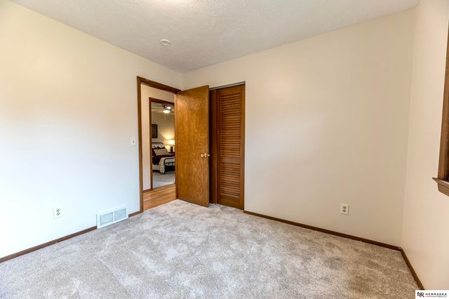 1806 Sherry Drive, Bellevue, NE 68005