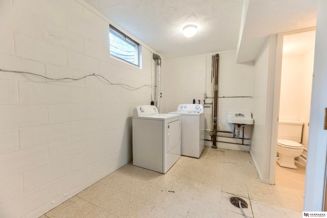 1806 Sherry Drive, Bellevue, NE 68005