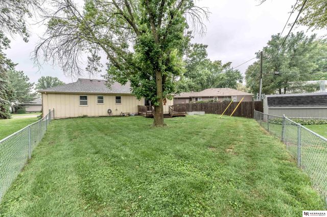 1806 Sherry Drive, Bellevue, NE 68005