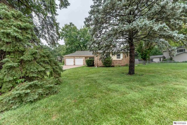 1806 Sherry Drive, Bellevue, NE 68005