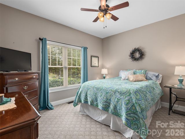 26 Lancaster Lane, Weaverville, NC 28787