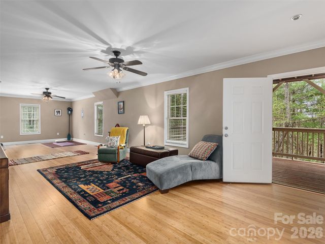 26 Lancaster Lane, Weaverville, NC 28787