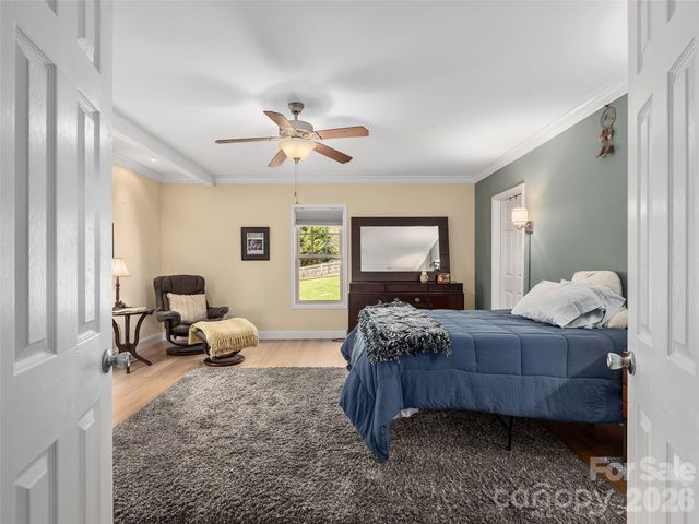26 Lancaster Lane, Weaverville, NC 28787