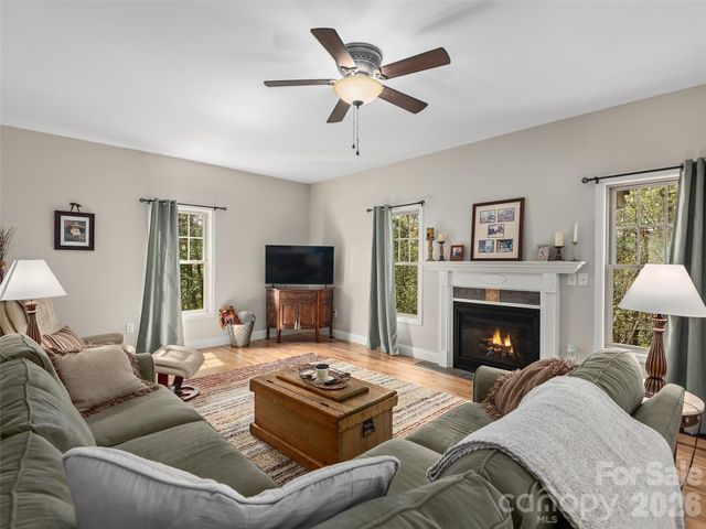 26 Lancaster Lane, Weaverville, NC 28787