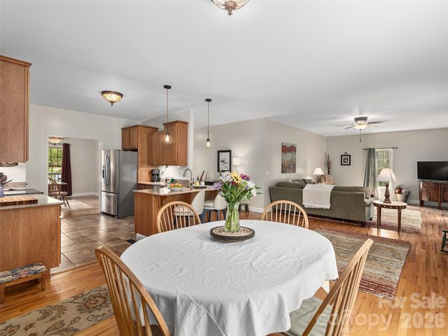 26 Lancaster Lane, Weaverville, NC 28787