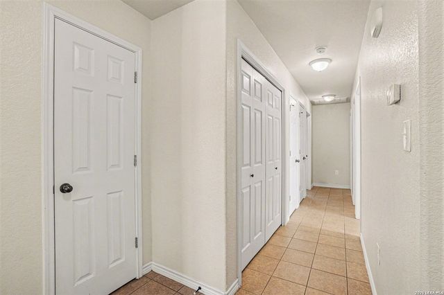 1015 Verbena Loop, Floresville, TX 78114