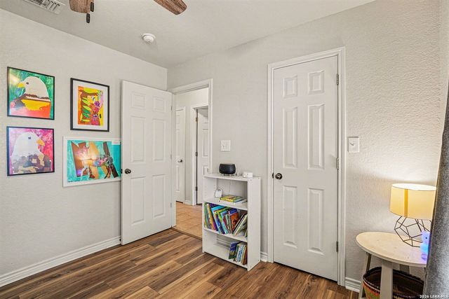 1015 Verbena Loop, Floresville, TX 78114