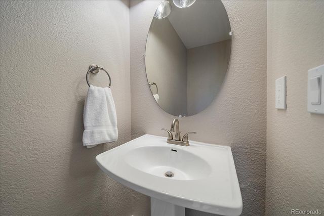 7719 S Kalispell Court, Englewood, CO 80112