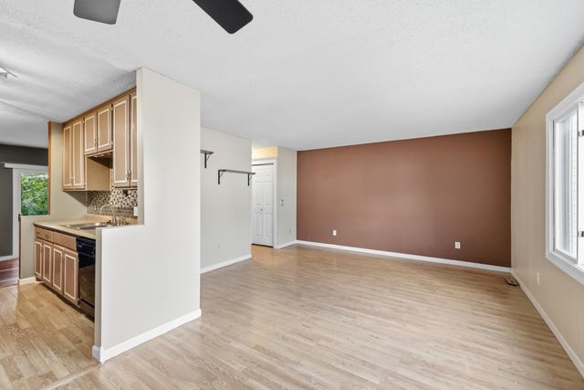 11430 Jay Street NW, Coon Rapids, MN 55433