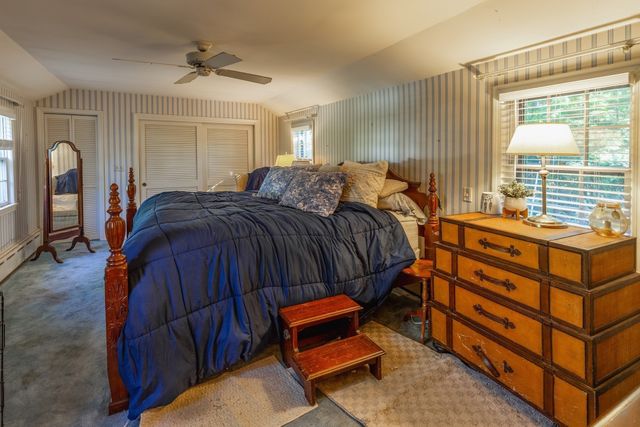 324 Sandwich St, Plymouth, MA 02360