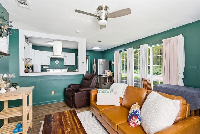 1532 ZINNIA DRIVE, Deltona, FL 32725