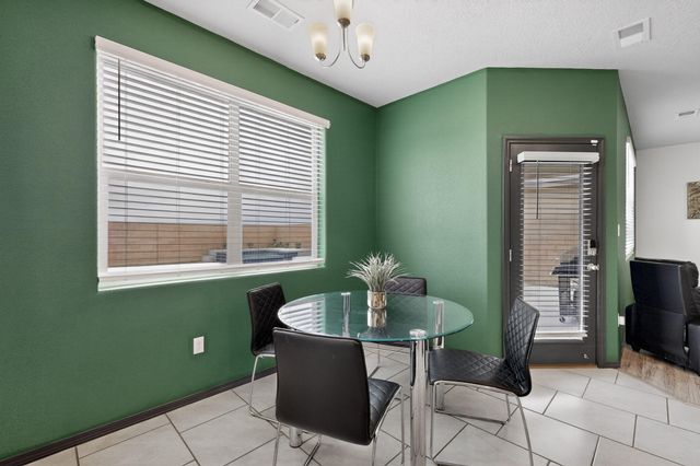 1838 Goldenflare Loop NE, Rio Rancho, NM 87144