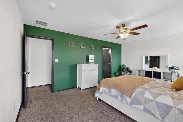 1838 Goldenflare Loop NE, Rio Rancho, NM 87144