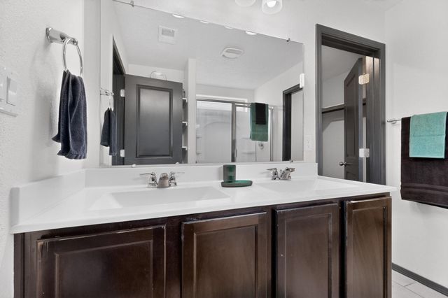 1838 Goldenflare Loop NE, Rio Rancho, NM 87144