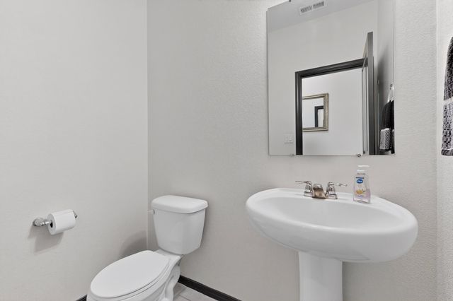 1838 Goldenflare Loop NE, Rio Rancho, NM 87144