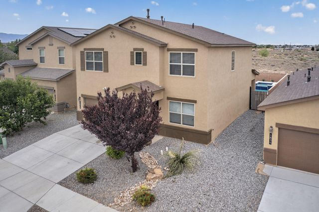 1838 Goldenflare Loop NE, Rio Rancho, NM 87144