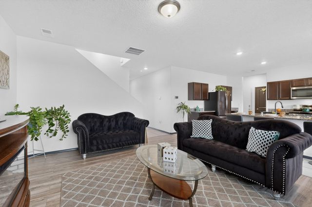 1838 Goldenflare Loop NE, Rio Rancho, NM 87144