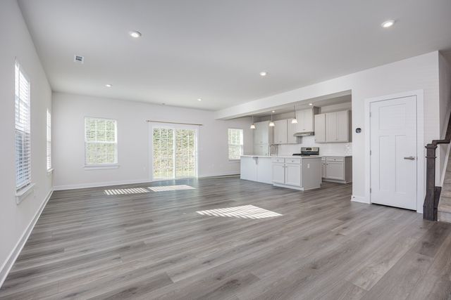 968 Caywood Rd, Smyrna, TN 37167