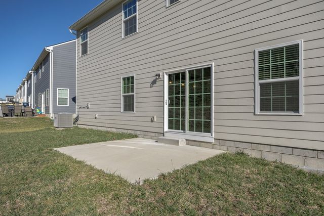 968 Caywood Rd, Smyrna, TN 37167