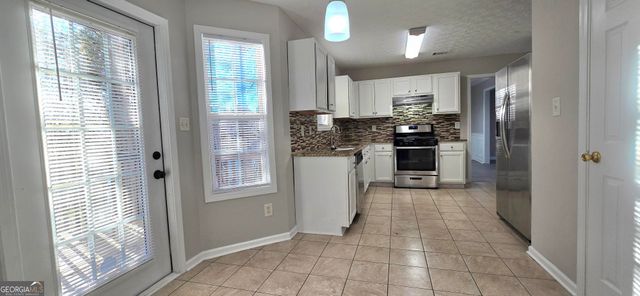 610 James Ridge Drive, Lawrenceville, GA 30045