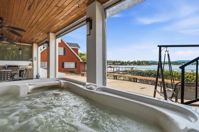 227 Long Island Drive, Hot Springs, AR 71913