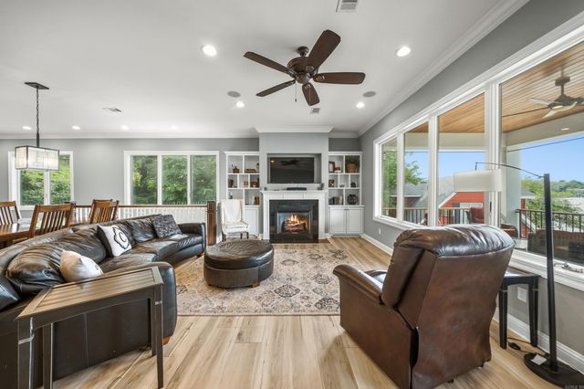227 Long Island Drive, Hot Springs, AR 71913