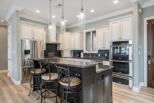 227 Long Island Drive, Hot Springs, AR 71913