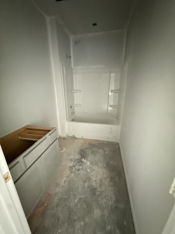 1523 Mountain View Dr, Lebanon, TN 37090